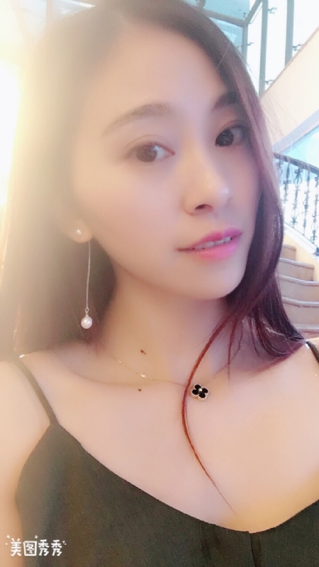 隨風的云的第一张照片--银川相亲服务中心