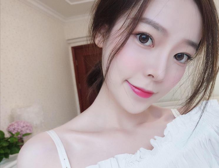美伊i的第一张照片--银川相亲服务中心