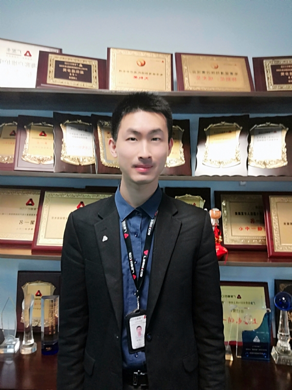 魔都青年的第一张照片--银川相亲服务中心