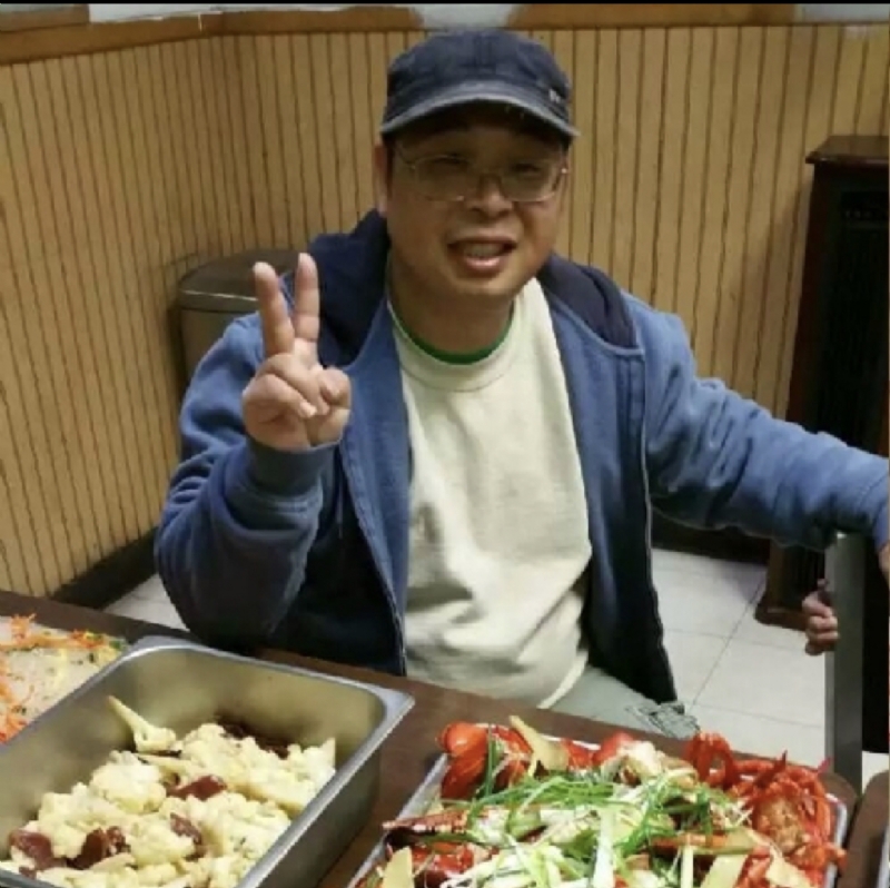 wally的第一张照片--银川相亲服务中心