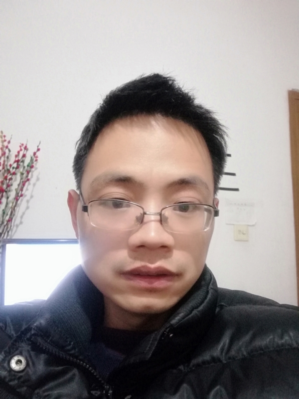 明月天涯的第一张照片--银川相亲服务中心