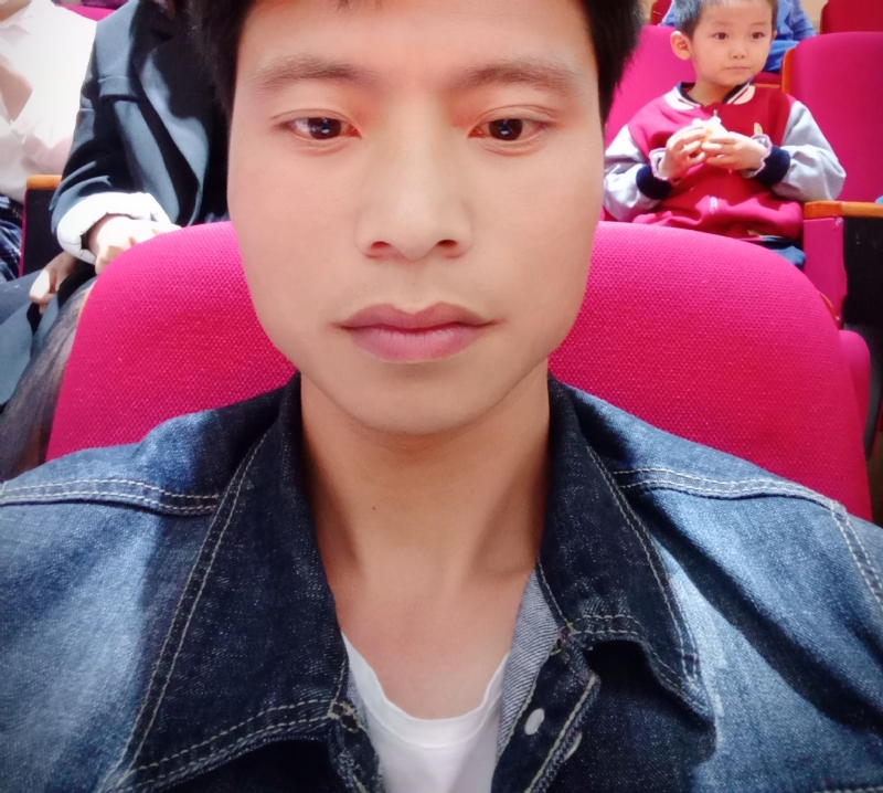 奋斗青年的第一张照片--银川相亲服务中心