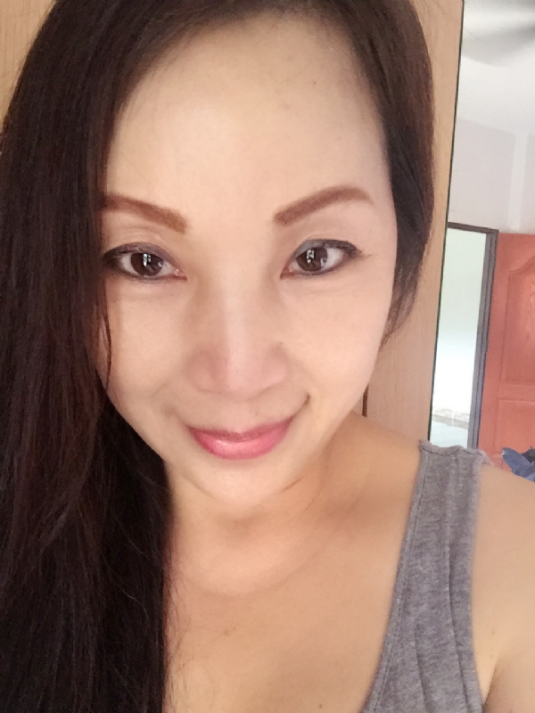 ying的第一张照片--银川相亲服务中心