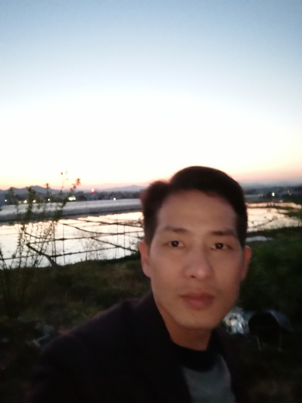 不忘初心的第一张照片--银川相亲服务中心