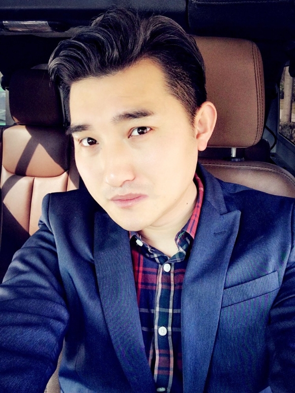 奋斗的第三张照片--银川相亲服务中心