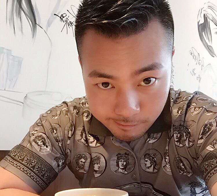 刘江平的第一张照片--银川相亲服务中心