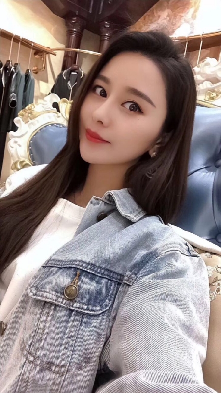 李珊珊的第一张照片--银川相亲服务中心