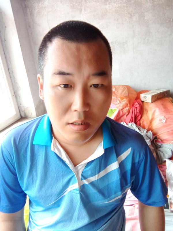 灰太狼的第一张照片--银川相亲服务中心