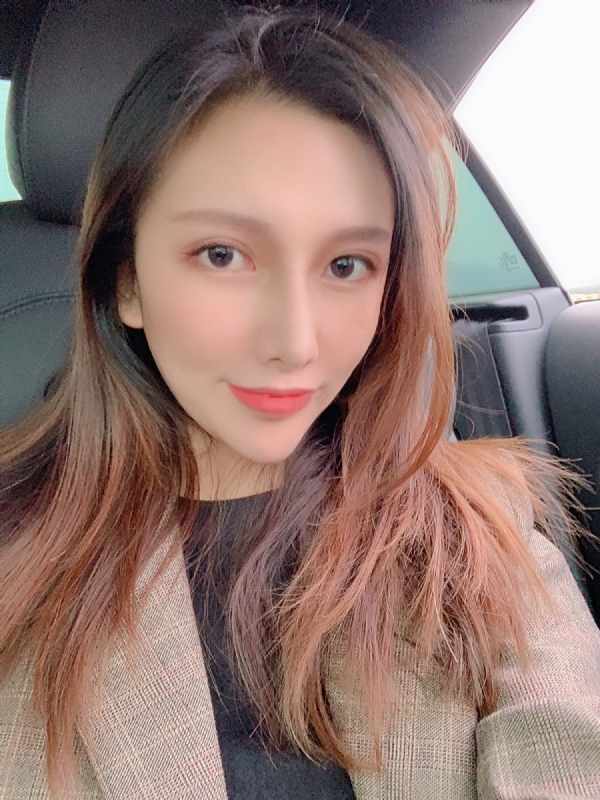 李岚Lancy的第一张照片--银川相亲服务中心