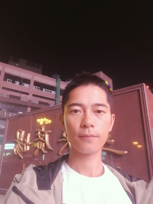 重庆小林的第一张照片--银川相亲服务中心