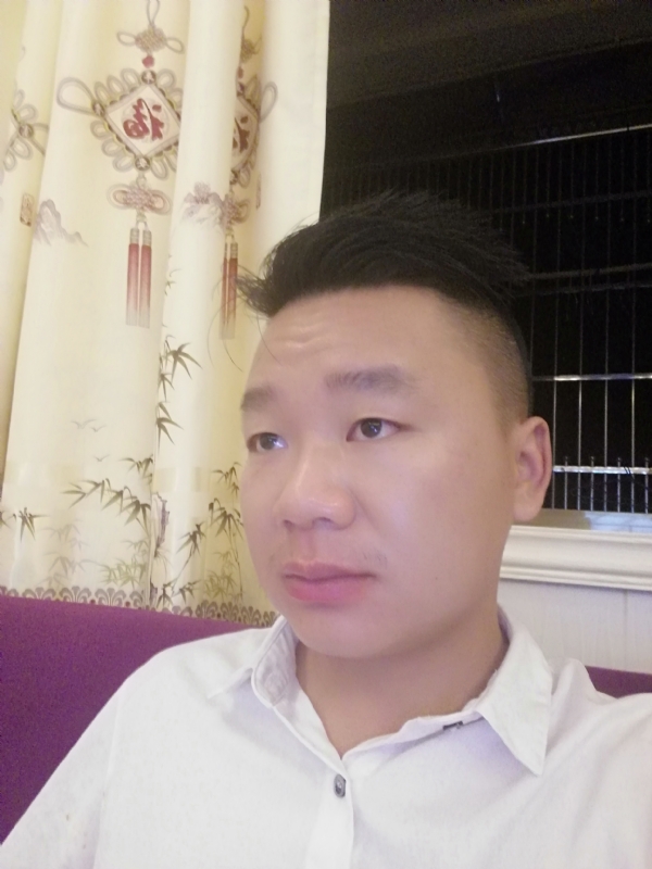 王梓林的第一张照片--银川相亲服务中心