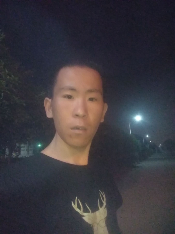 俞凯斌的第一张照片--银川相亲服务中心