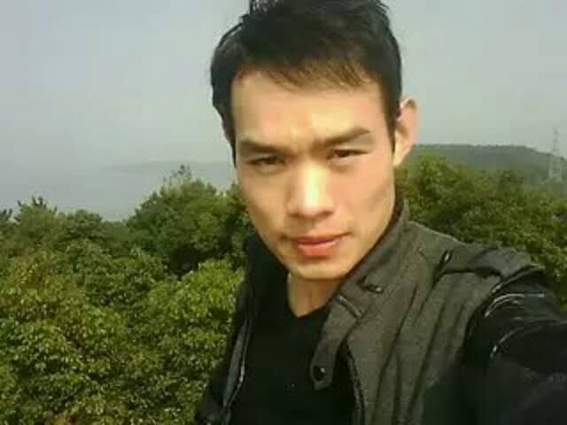 明镜的第一张照片--银川相亲服务中心