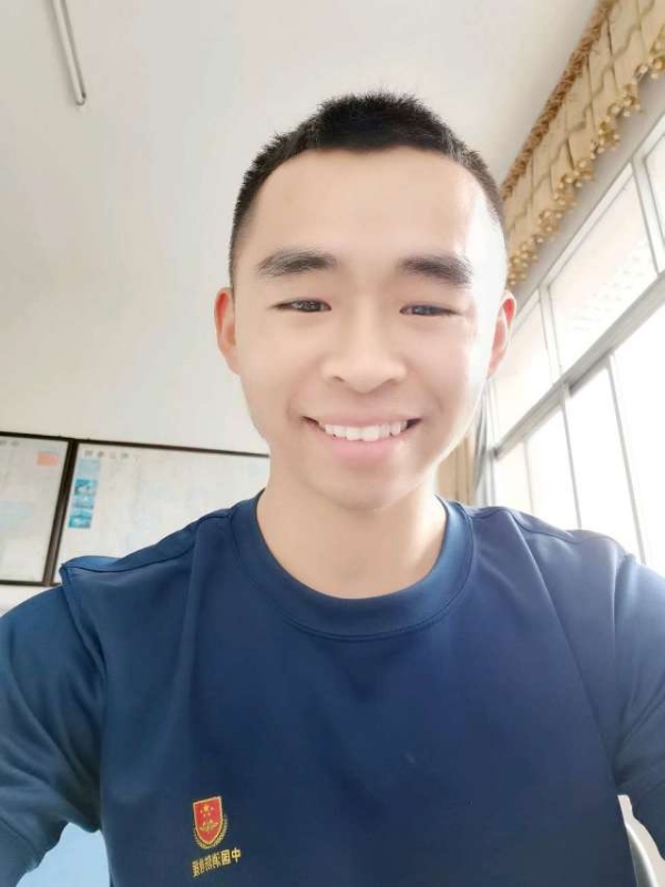 超超的第一张照片--银川相亲服务中心