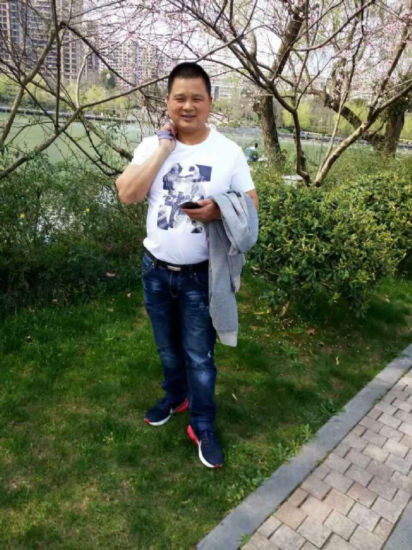 纯爷们的第二张照片--银川相亲服务中心