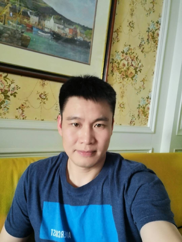 阳光灿烂的第二张照片--银川相亲服务中心