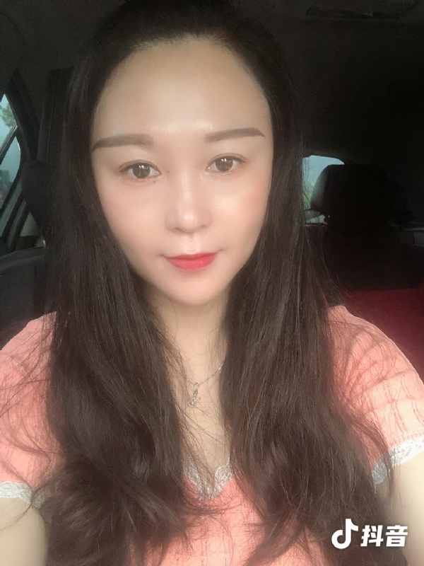 云云的第一张照片--银川相亲服务中心