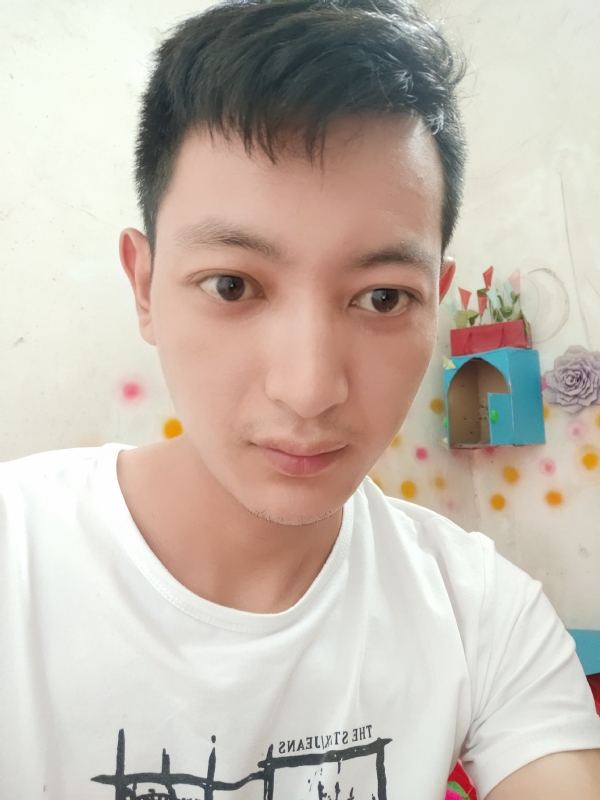 孙裕佳的第二张照片--银川相亲服务中心