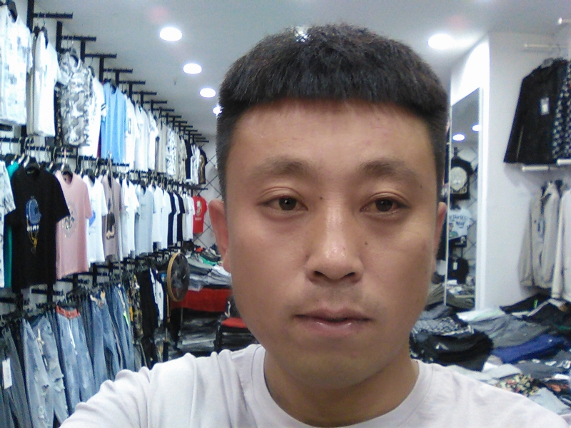 冰冷的心的第二张照片--银川相亲服务中心