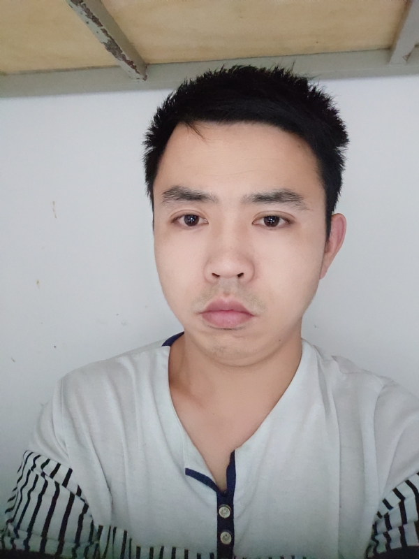 老男孩的第一张照片--银川相亲服务中心