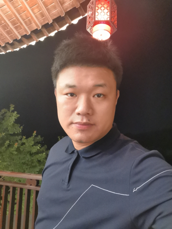 耿直boy的第一张照片--银川相亲服务中心