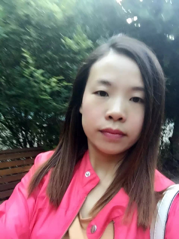 褪色的回忆的第一张照片--银川相亲服务中心
