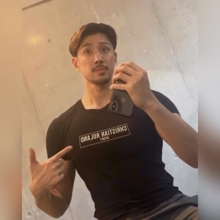 迎风而上的第一张照片--银川相亲服务中心
