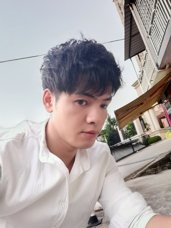 幕后老板的第一张照片--银川相亲服务中心