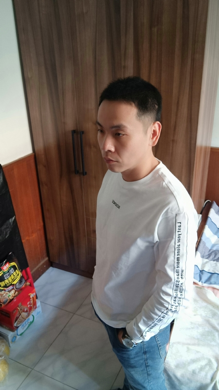 没有蜡笔的小航的第一张照片--银川相亲服务中心