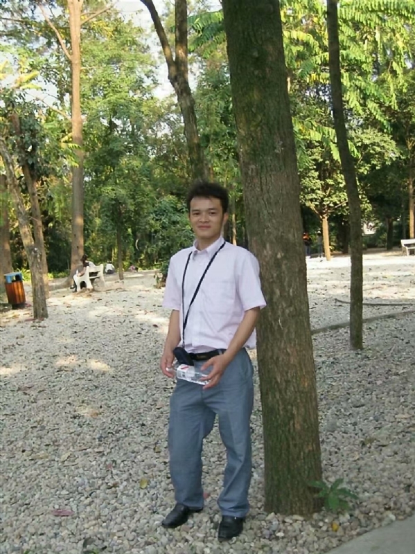 雨浓的第二张照片--银川相亲服务中心
