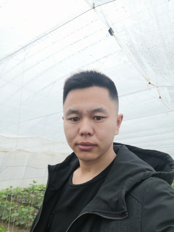 宇成的第一张照片--银川相亲服务中心