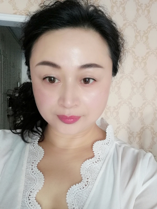 花谢花飞的第一张照片--银川相亲服务中心