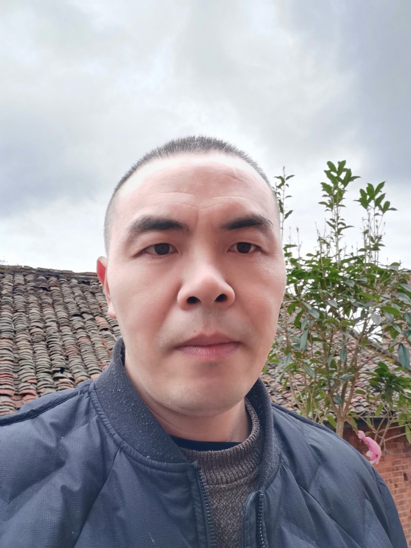 无悔的第一张照片--银川相亲服务中心