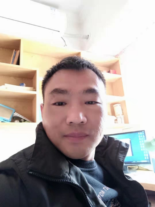 向前葱的第一张照片--银川相亲服务中心