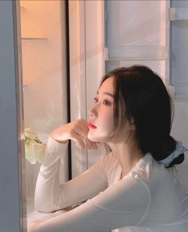 風吹過臉頰的第一张照片--银川相亲服务中心
