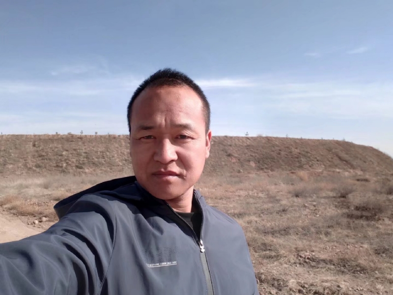 爱你不是我的第一张照片--银川相亲服务中心