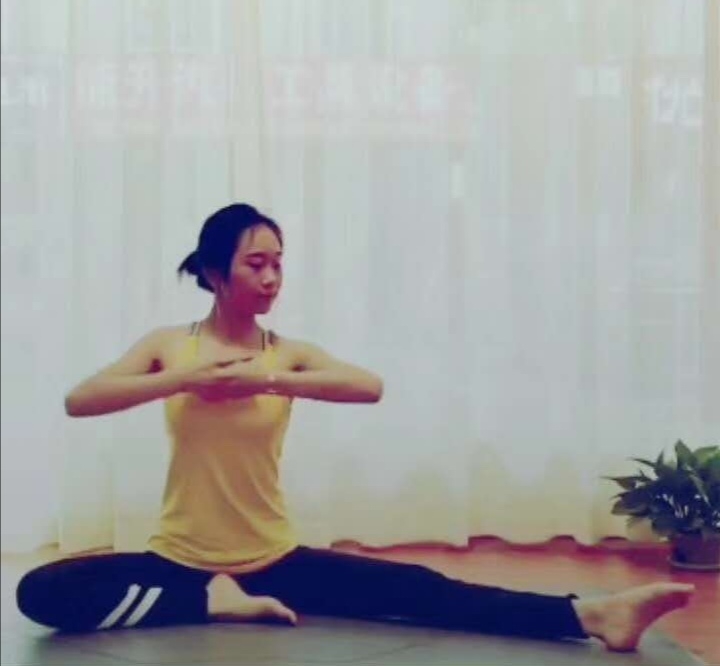 静静子的第一张照片--银川相亲服务中心