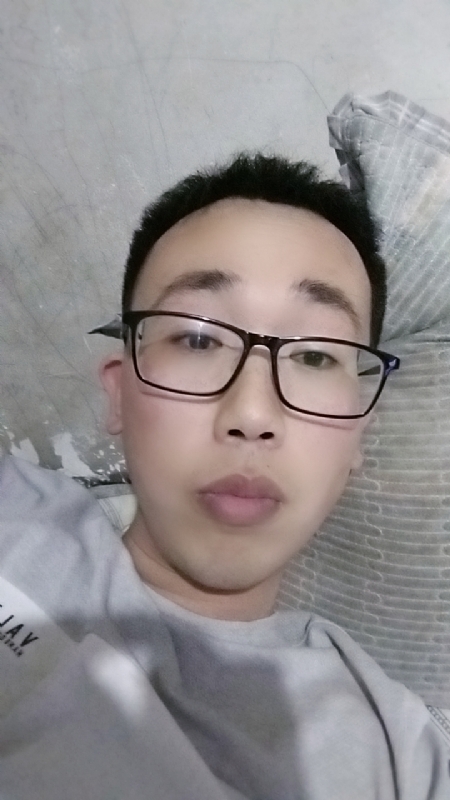 喜欢比我大的女人的第一张照片--银川相亲服务中心