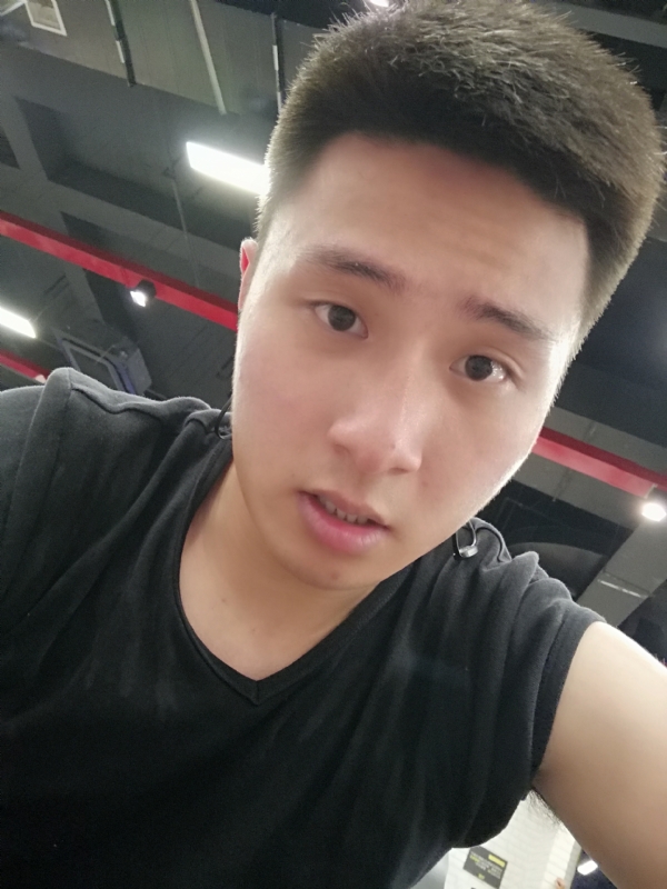 江南的雨的第一张照片--银川相亲服务中心