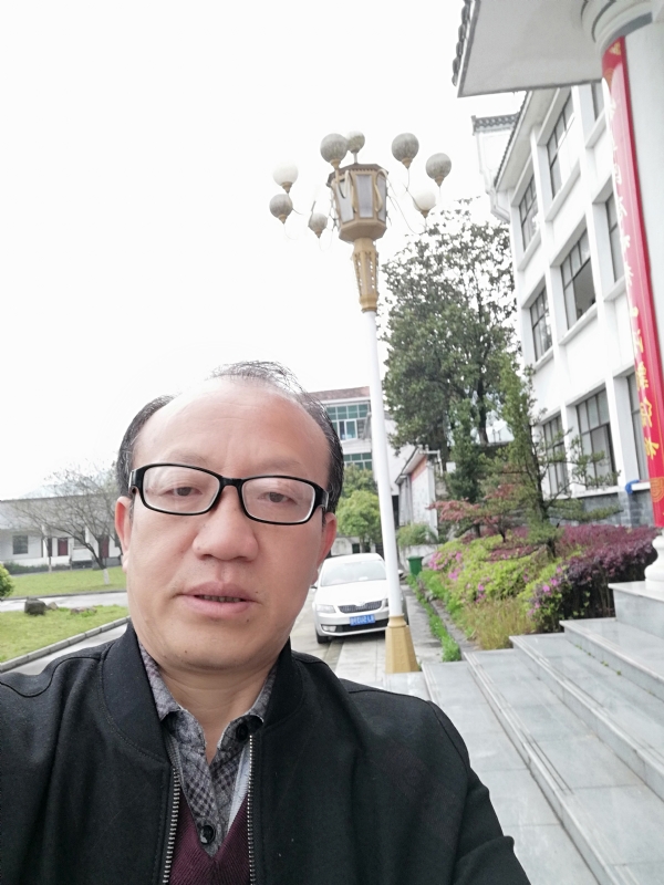 玫瑰祥云的第二张照片--银川相亲服务中心
