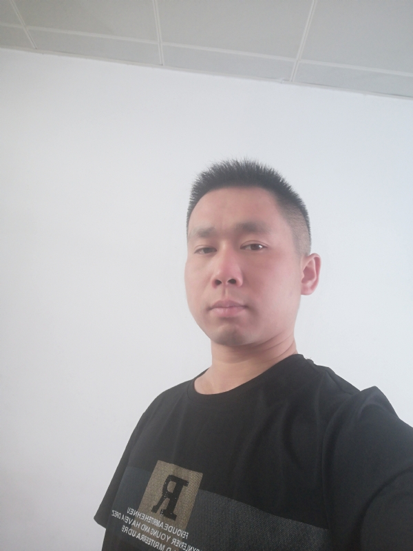 孤独的狼的第一张照片--银川相亲服务中心