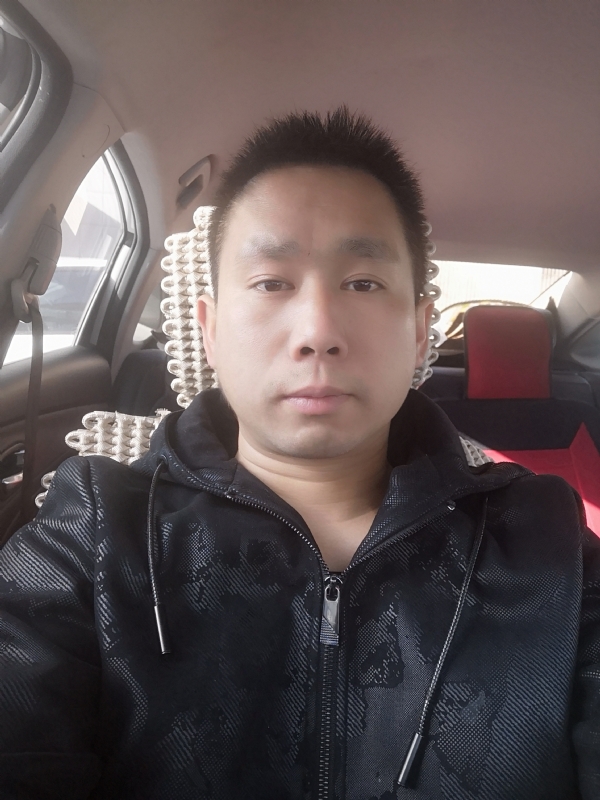 孤独的狼的第二张照片--银川相亲服务中心