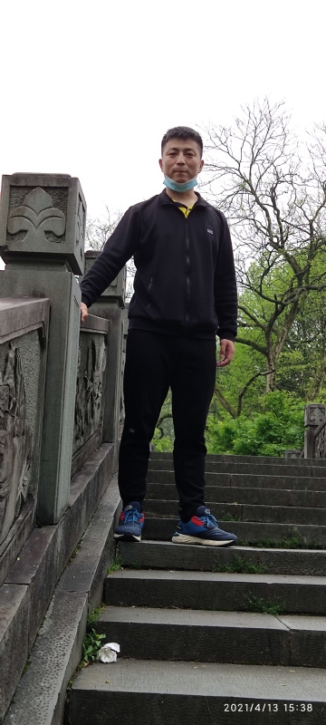 翁的第一张照片--银川相亲服务中心