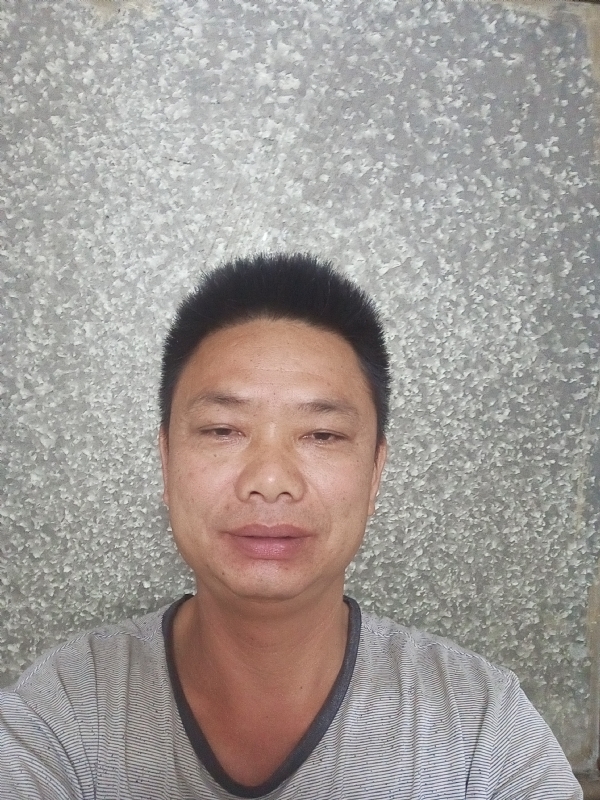 白茫茫的第一张照片--银川相亲服务中心