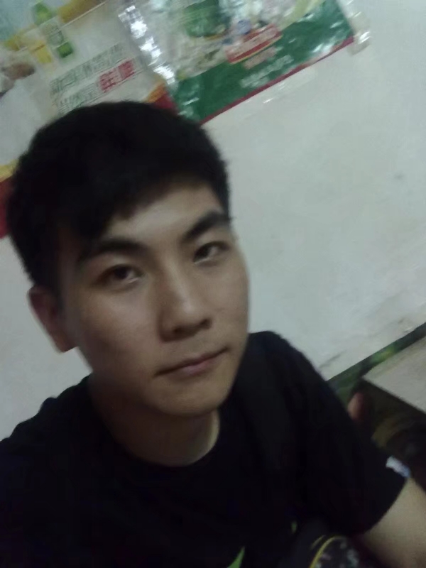 蜡笔小新的第三张照片--银川相亲服务中心