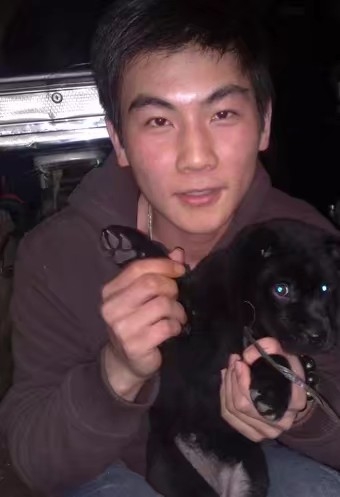 蜡笔小新的第四张照片--银川相亲服务中心