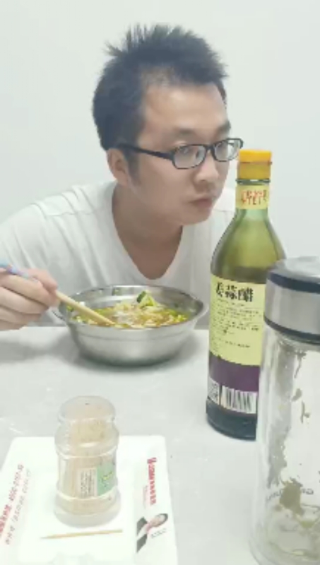 超超的第一张照片--银川相亲服务中心
