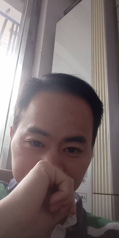 90年大叔的第一张照片--银川相亲服务中心