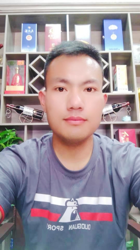 钱乾的第一张照片--银川相亲服务中心
