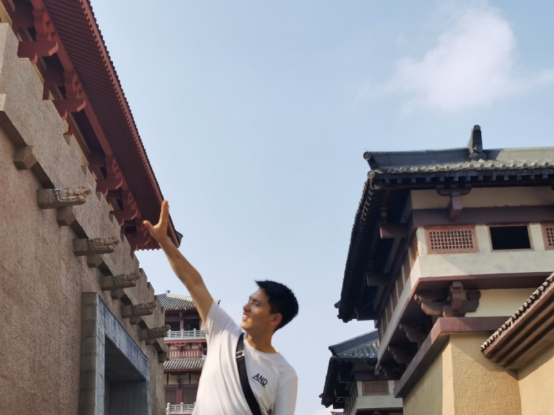 咸鱼不闲的第一张照片--银川相亲服务中心